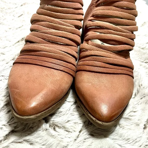 Free People Lost Valley Ankle Leather Boots Bohemian Indie Western Size 6.5