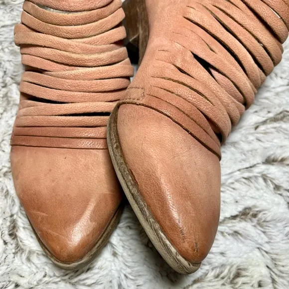 Free People Lost Valley Ankle Leather Boots Bohemian Indie Western Size 6.5