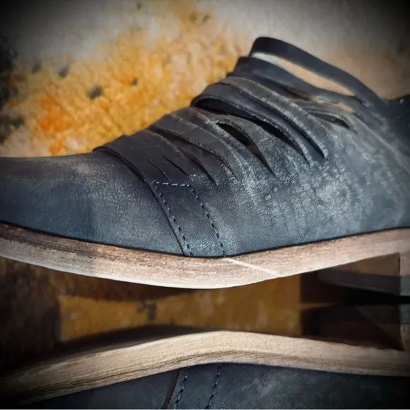 Free People | ‘Lost Valley’ Distressed Leather Ankle Boot Gray Sz 38 *Italy*