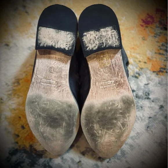 Free People | ‘Lost Valley’ Distressed Leather Ankle Boot Gray Sz 38 *Italy*