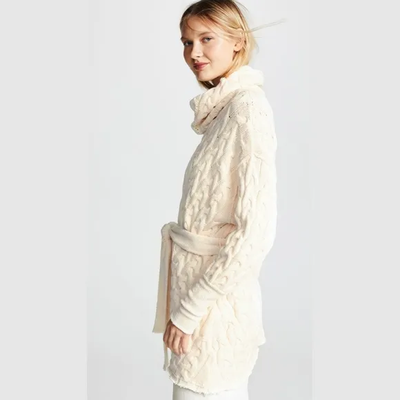 Free People New Cream Turtleneck Sweater Dress. Size S/M. KNIT