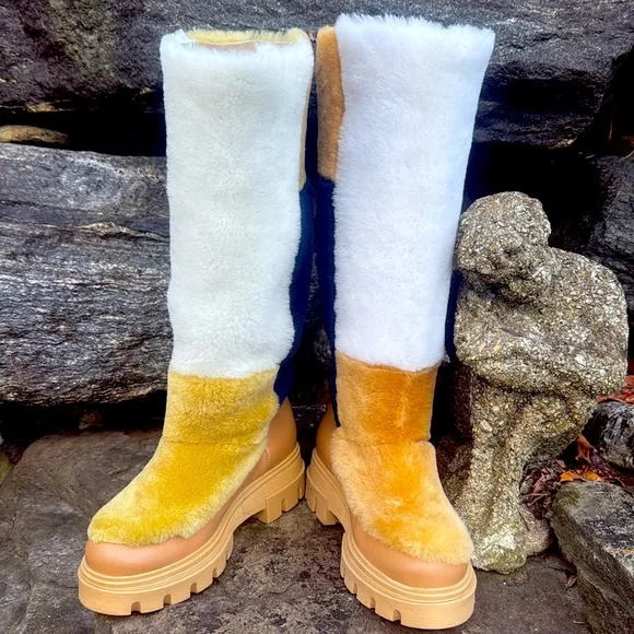 FREE PEOPLE REAL FUR TALL COLORBLOCK BOOTS - 37 EURO/ 7 US 💙🤍🤎❄️