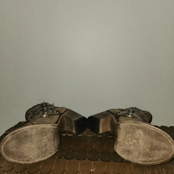FREEBIRD Beckett Ankle Boots Womens Sz 8 Pewter Leather