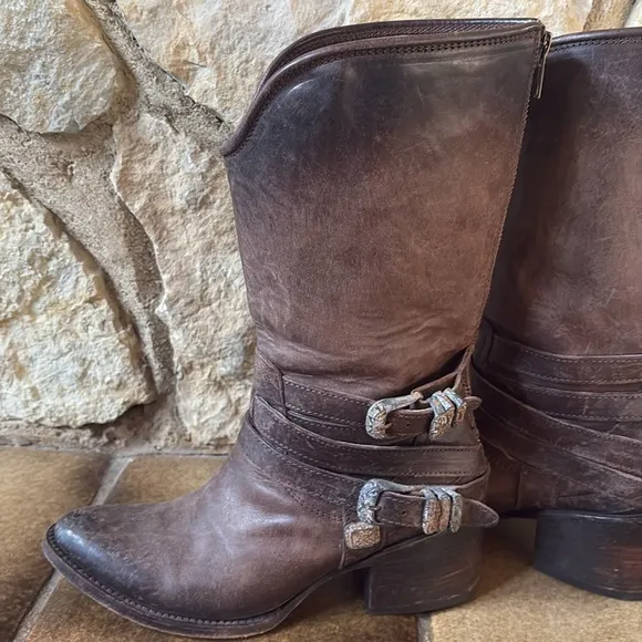 Freebird Boots, Pike, Distressed Style