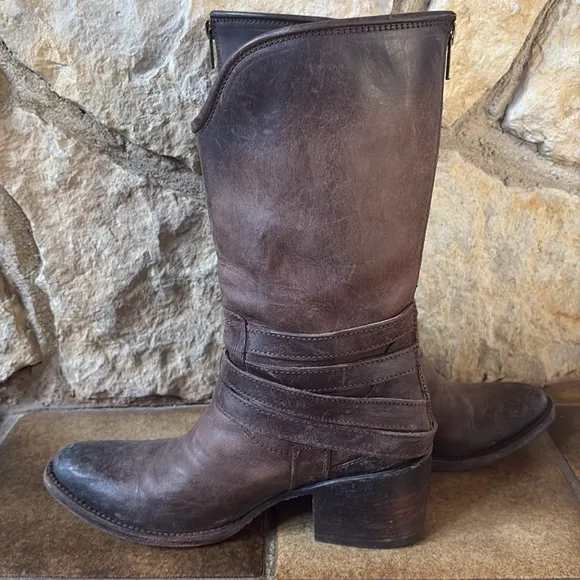 Freebird Boots, Pike, Distressed Style