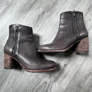 Frye Addie Double Zip Ankle Boots Smoke Leather Heel Booties Size 7.5 B