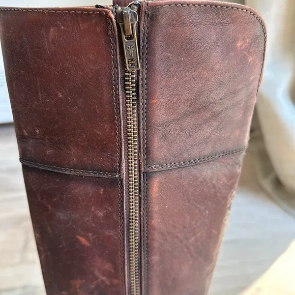Frye Boots - Jamie Ring Tall Riding Boot is Whiskey Brown sz 9