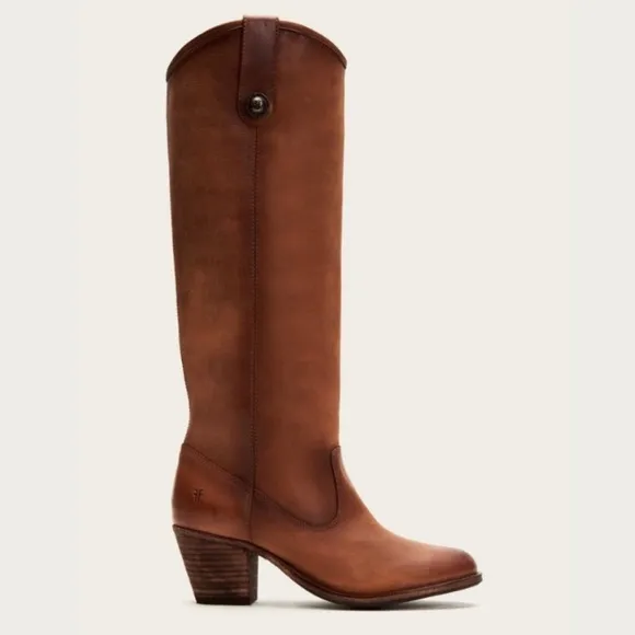 FRYE Jackie Button Leather Boots in Cognac Women’s Size 6