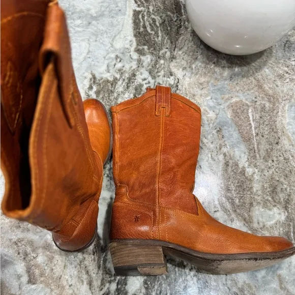 Frye Tan Heeled Boots Timeless Equestrian Style