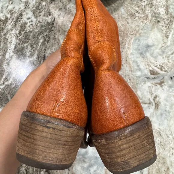 Frye Tan Heeled Boots Timeless Equestrian Style