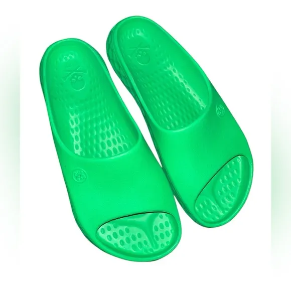 G Fore G/Slide Men's 11 Bone Slip On Slides Vibrant Green Slide Sandals