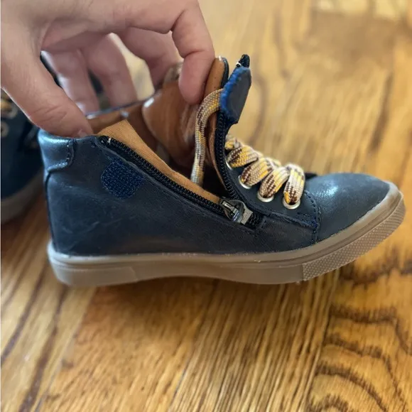 GBB Navy High-Top Shoes - Toddler Boy Shoes - Size EU24