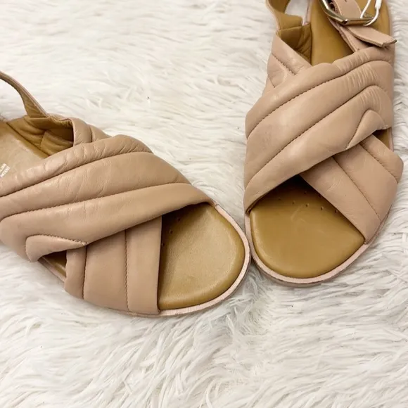 GEOX Naileen Beige Comfort Casual Sandals Zappos women size 8.5