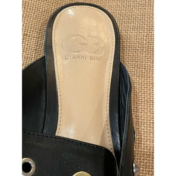 Gianni Bini black leather studded grommet mules slides 7M