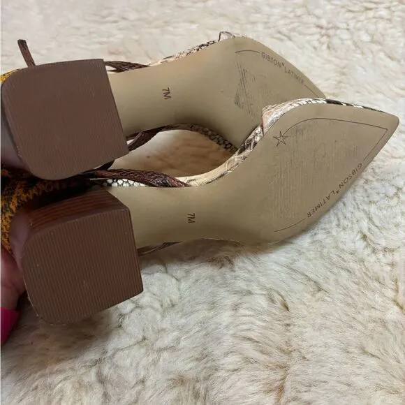 Gibson &amp; Latimer Leilani shoes in Snake Print size 7