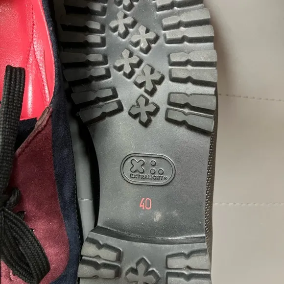 Gorgeous shoes by Pas de Rouge. Excellent condition, euro size 40.