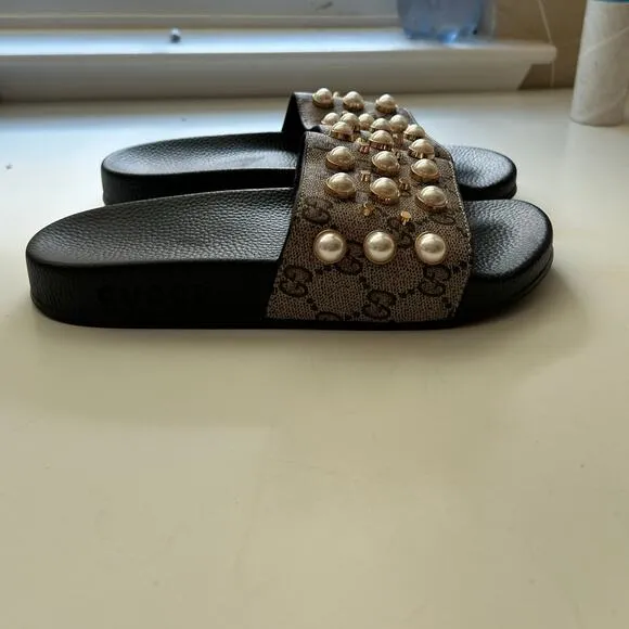 Gucci GG Supreme Monogram Pearl Slide Designer Sandals Womens 37 US 7 Tan Black