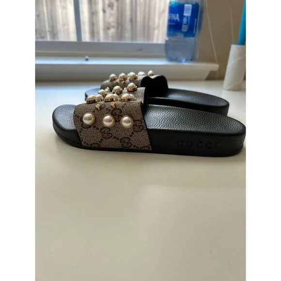 Gucci GG Supreme Monogram Pearl Slide Designer Sandals Womens 37 US 7 Tan Black