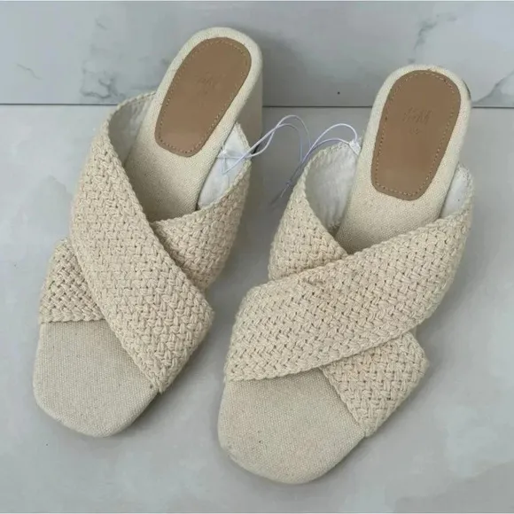 H&amp;M Womens Square Toe Crossover Block Heels Crochet Mules Sandal Beige Sz 8