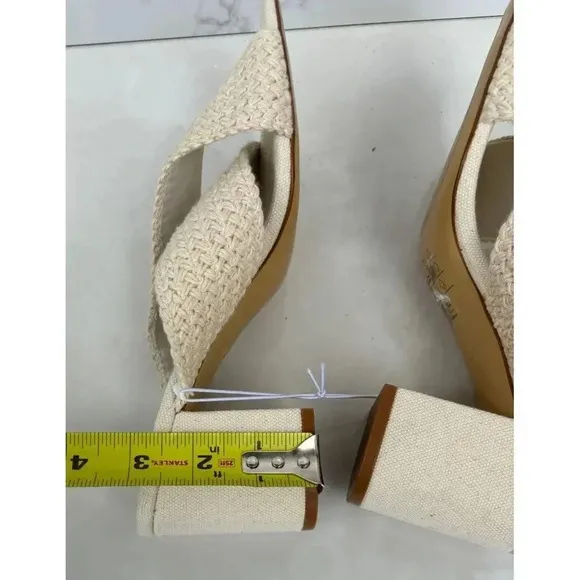 H&amp;M Womens Square Toe Crossover Block Heels Crochet Mules Sandal Beige Sz 8