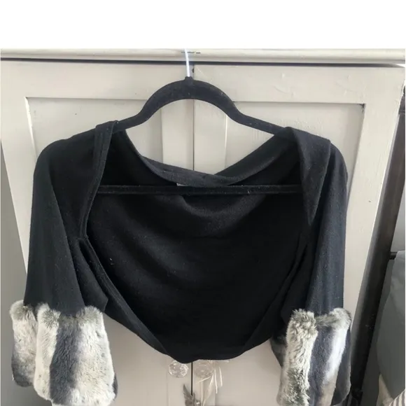 Harrison Morgan Genuine beautiful softest Fur, Cashmere Shrug , shawl, sweater