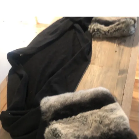 Harrison Morgan Genuine beautiful softest Fur, Cashmere Shrug , shawl, sweater