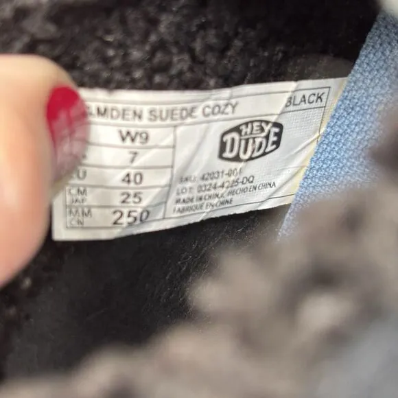 Hey Dude Camden Suede Cozy Women's Casual Boots Black Size 9 RARE NEW