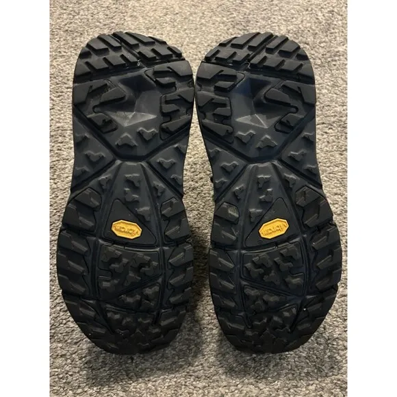 Hoka One One Sky Kaha Black Men’s 9.5 Goretex Hiking Boots