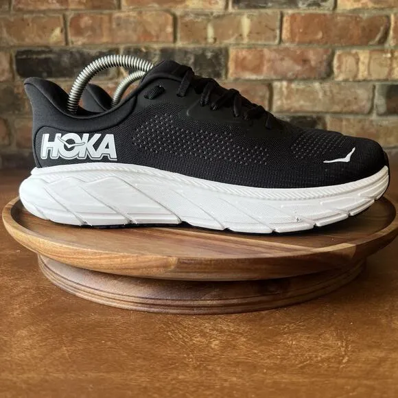 Hoka One One Womens Arahi 7 1147890 Black Running Shoes Sneakers Size 10 Wide