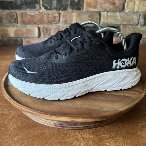 Hoka One One Womens Arahi 7 1147890 Black Running Shoes Sneakers Size 10 Wide