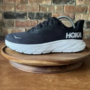 Hoka One One Womens Arahi 7 1147890 Black Running Shoes Sneakers Size 10 Wide