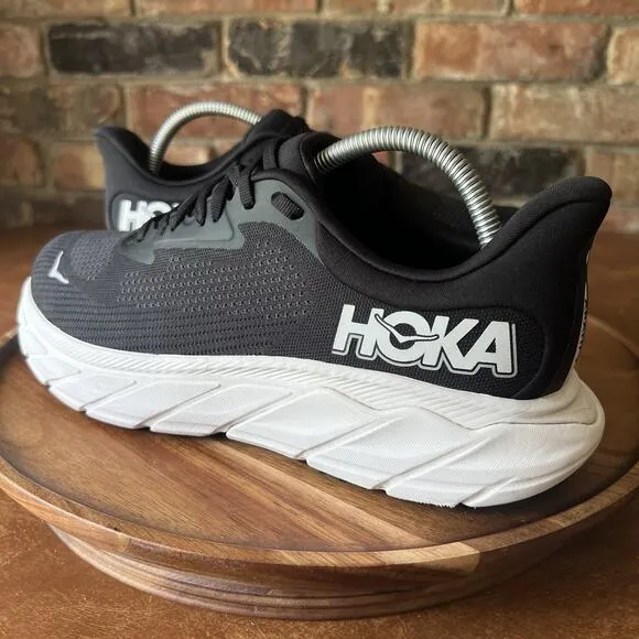 Hoka One One Womens Arahi 7 1147890 Black Running Shoes Sneakers Size 10 Wide