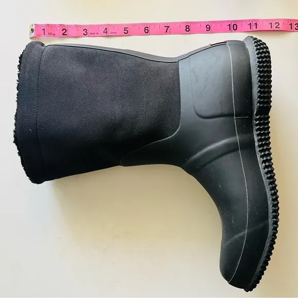 Hunter Boots Sherpa Black Boots- Size 5 Big kid/Size 7 women’s