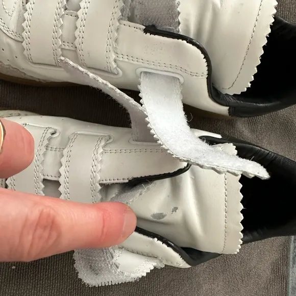 Isabel Marant - Beth Sneaker - Black and White - size 41 (9.5-10)