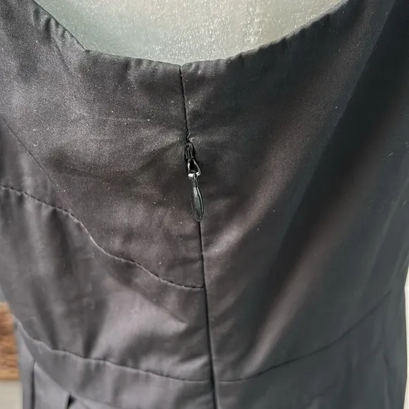 J Crew Blakely Black Cocktail Dress Ruffle V Neck Sleeveless Size 10