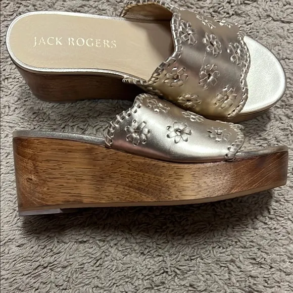 Jack Rogers Tan Sandals Chic Slide Design- Brand New