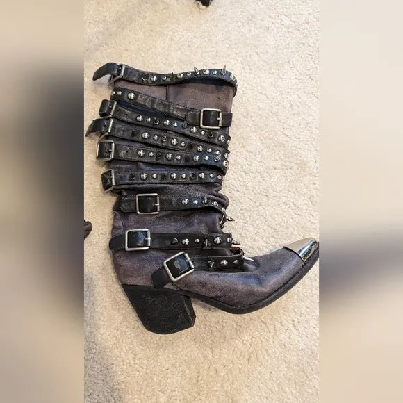 Jeffrey Campbell Kravitz spiked leather boots fits 8