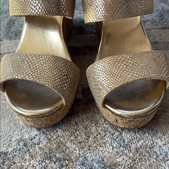Jimmy Choo - Parker 100 Metallic Textured-leather Wedge Sandals - Gold size 37.5