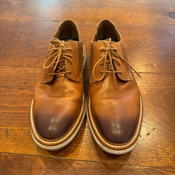 Johnston &amp; Murphy Trufoam- Men's Tan Leather Dress Shoes - size 10