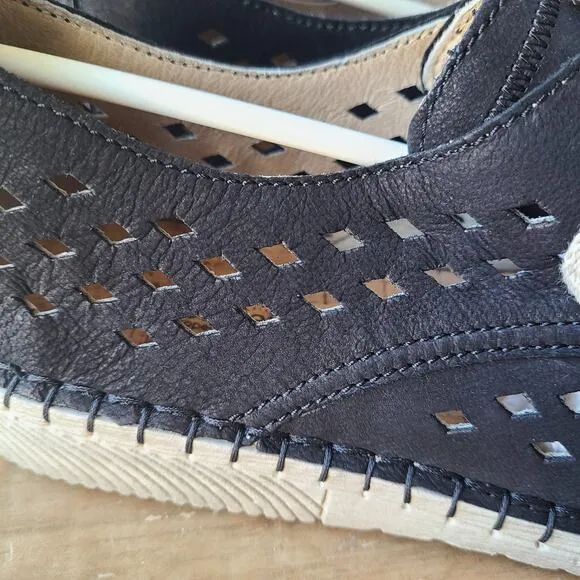 Josef Seibel Sofie 26 Flat Black Leather Summer Sneaker Shoes Womens Size EU 42