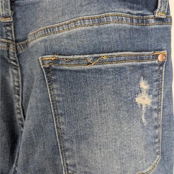 Judy Blue Mid Wash High Rise Distressed Boyfriend Jeans Size 15|32