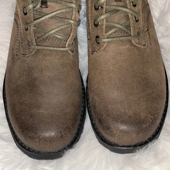Keen Chukka Boots