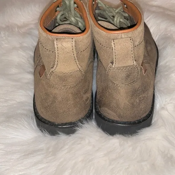 Keen Chukka Boots