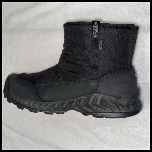 Keen 🥾🔥🌧️❄️Hood NXIS Waterproof Winter Pull On One Owner Like New 👍🏼