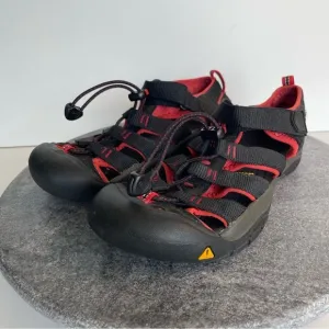 Keen Kids Black And Red Seacamp Closed Toe Waterproof Sandals