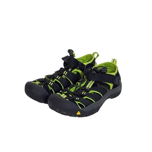 Keen Kids Newport H2 Little Boys Hiking Sandals In Black and Lime Size 1 Y