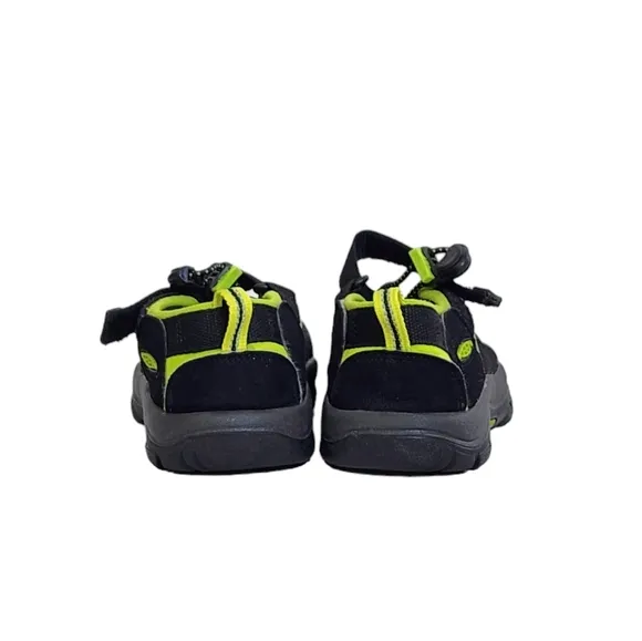Keen Kids Newport H2 Little Boys Hiking Sandals In Black and Lime Size 1 Y