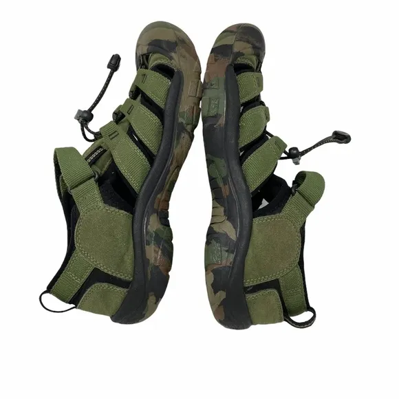 Keen Newport H2 Sport Green Camo Waterproof Sandals Size 6