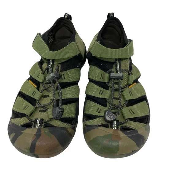 Keen Newport H2 Sport Green Camo Waterproof Sandals Size 6