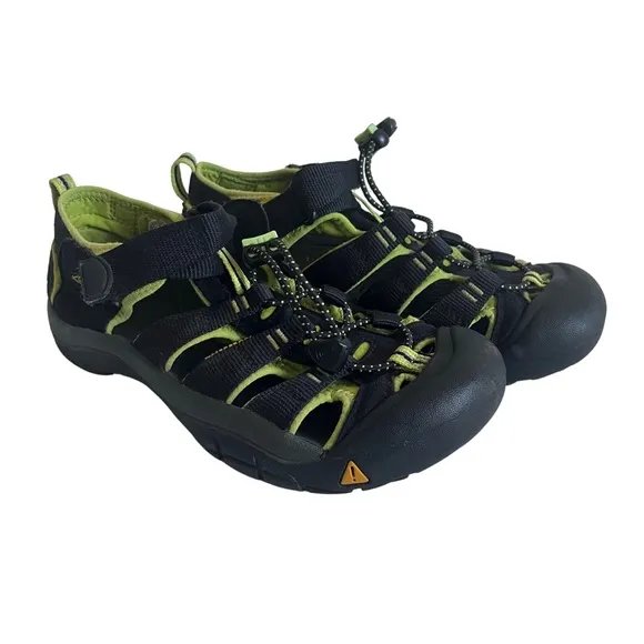 Keen Newport H2 Waterproof Sandals Youth Boys Size 4